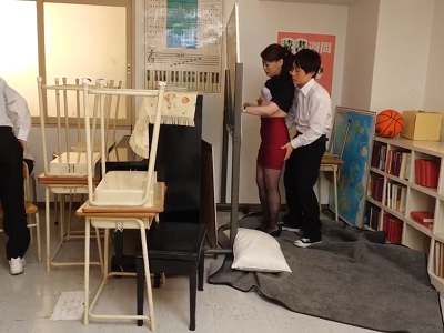 Học sinh dụ địt cô giáo Sachiko Ono vú bự sau giờ học